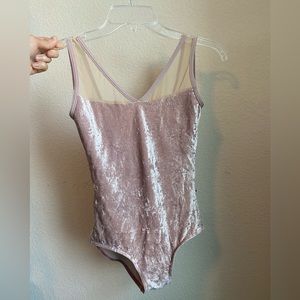 SOLD: Yumiko Masha | V-Dawn Velvet w/ nude mesh | Adult Medium